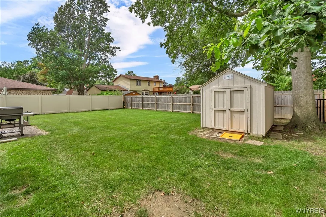 270 Selkirk Drive, North Tonawanda, New York 14120, North Tonawanda, New York 14120, 4 Bedrooms Bedrooms, 10 Rooms Rooms,1 BathroomBathrooms,Residential,Closed,270 Selkirk Drive, North Tonawanda, New York 14120,0,B1635289