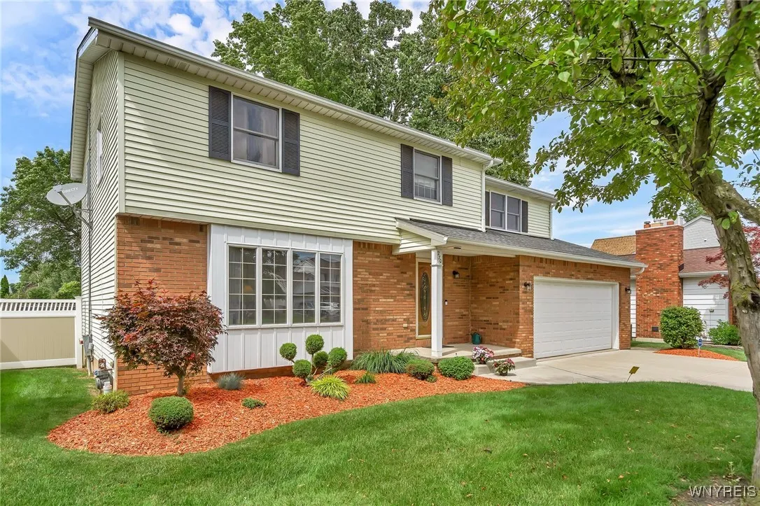 270 Selkirk Drive, North Tonawanda, New York 14120, North Tonawanda, New York 14120, 4 Bedrooms Bedrooms, 10 Rooms Rooms,1 BathroomBathrooms,Residential,Closed,270 Selkirk Drive, North Tonawanda, New York 14120,0,B1635289