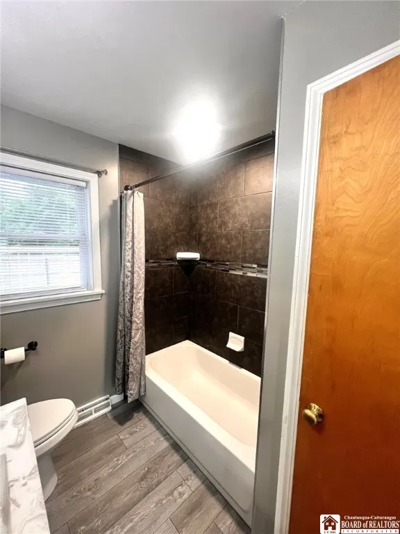 239 Connecticut Avenue, Jamestown, New York 14701, Jamestown, New York 14701, 2 Bedrooms Bedrooms, 5 Rooms Rooms,1 BathroomBathrooms,Residential,Closed,239 Connecticut Avenue, Jamestown, New York 14701,0,R1635308