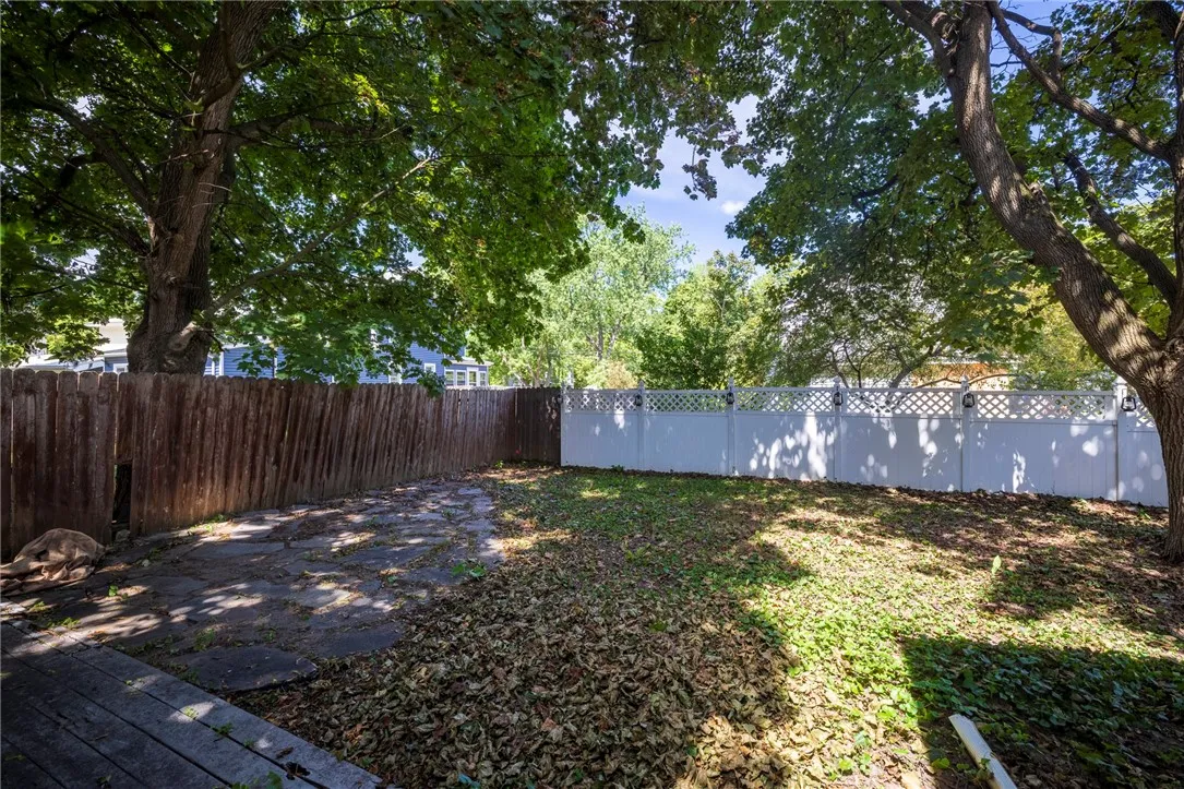 4 Merrick Avenue, Manchester, New York 14504, Manchester, New York 14504, 2 Bedrooms Bedrooms, 5 Rooms Rooms,1 BathroomBathrooms,Residential,Closed,4 Merrick Avenue, Manchester, New York 14504,0,R1631539