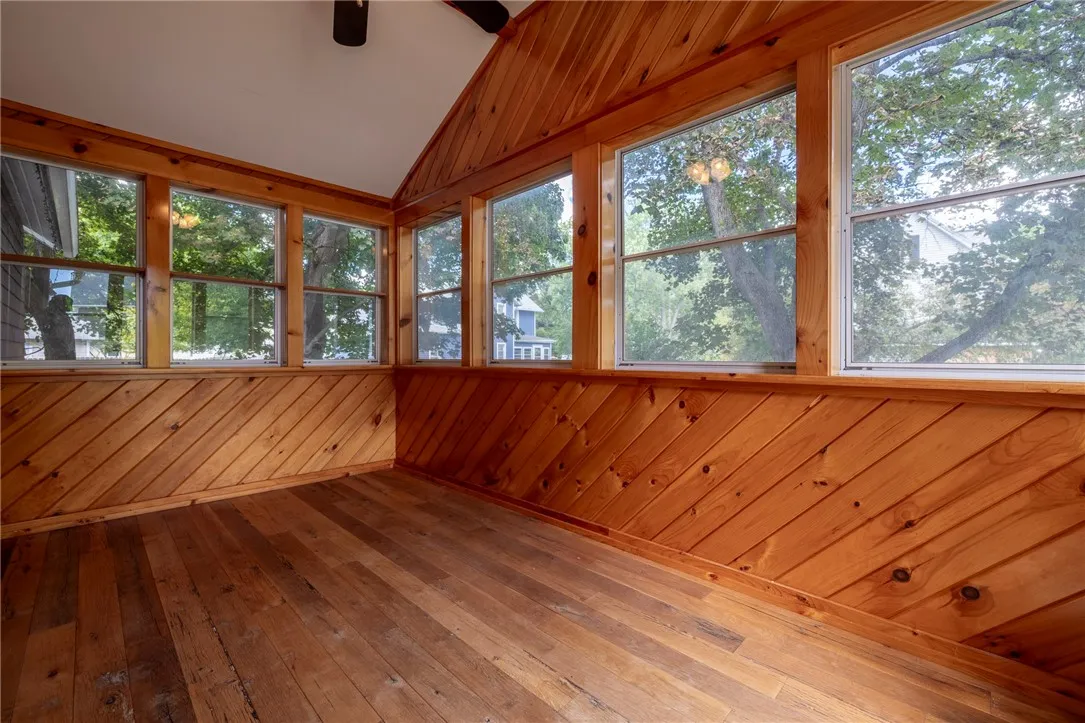 4 Merrick Avenue, Manchester, New York 14504, Manchester, New York 14504, 2 Bedrooms Bedrooms, 5 Rooms Rooms,1 BathroomBathrooms,Residential,Closed,4 Merrick Avenue, Manchester, New York 14504,0,R1631539