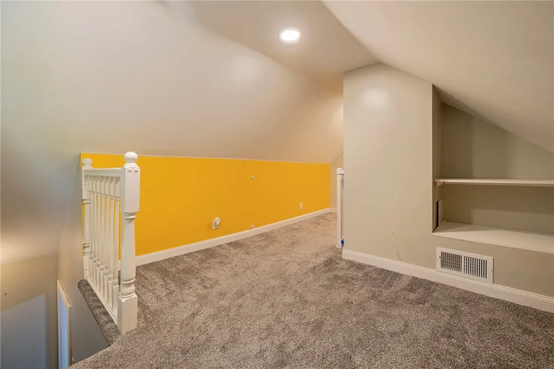 4 Merrick Avenue, Manchester, New York 14504, Manchester, New York 14504, 2 Bedrooms Bedrooms, 5 Rooms Rooms,1 BathroomBathrooms,Residential,Closed,4 Merrick Avenue, Manchester, New York 14504,0,R1631539