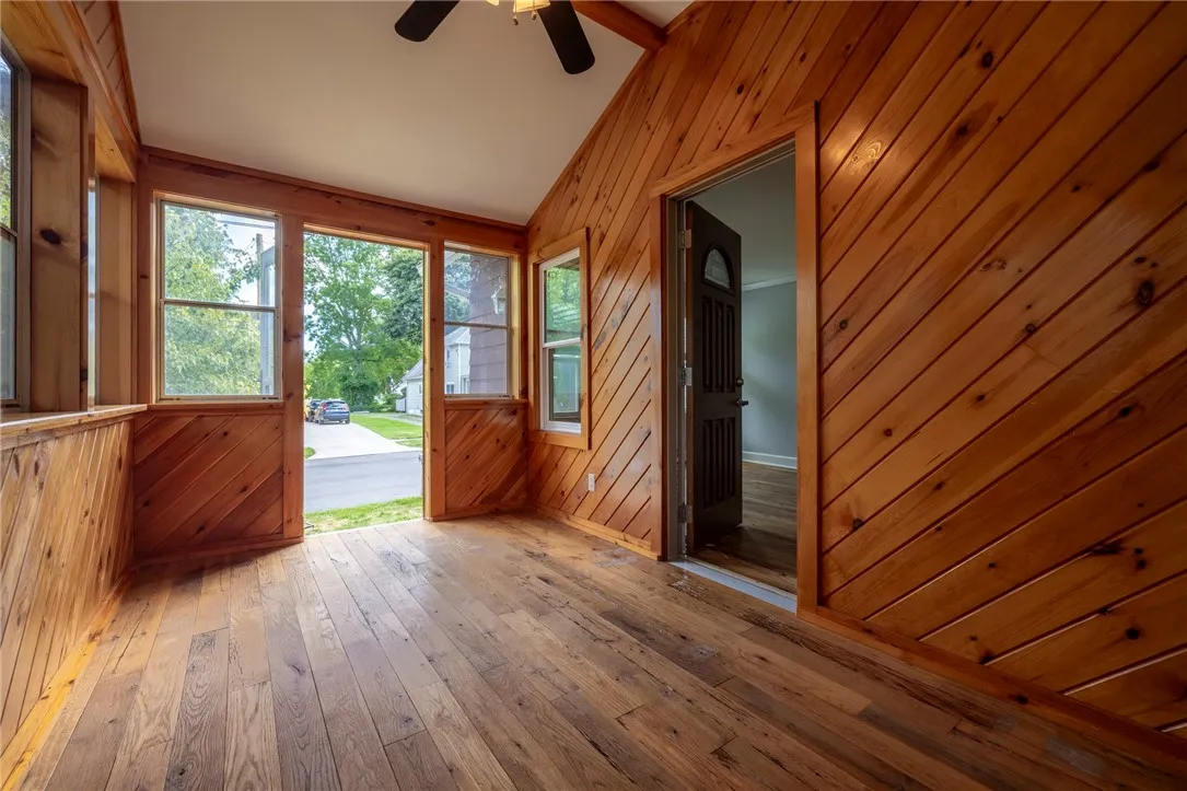 4 Merrick Avenue, Manchester, New York 14504, Manchester, New York 14504, 2 Bedrooms Bedrooms, 5 Rooms Rooms,1 BathroomBathrooms,Residential,Closed,4 Merrick Avenue, Manchester, New York 14504,0,R1631539