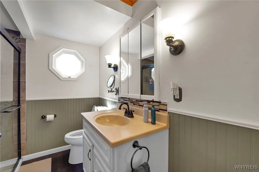 3708 Lockport Olcott Road, Newfane, New York 14094, Newfane, New York 14094, 3 Bedrooms Bedrooms, 8 Rooms Rooms,2 BathroomsBathrooms,Residential,For Sale,3708 Lockport Olcott Road, Newfane, New York 14094,0,B1635396