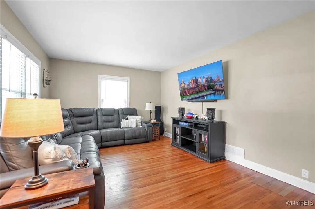 3708 Lockport Olcott Road, Newfane, New York 14094, Newfane, New York 14094, 3 Bedrooms Bedrooms, 8 Rooms Rooms,2 BathroomsBathrooms,Residential,For Sale,3708 Lockport Olcott Road, Newfane, New York 14094,0,B1635396