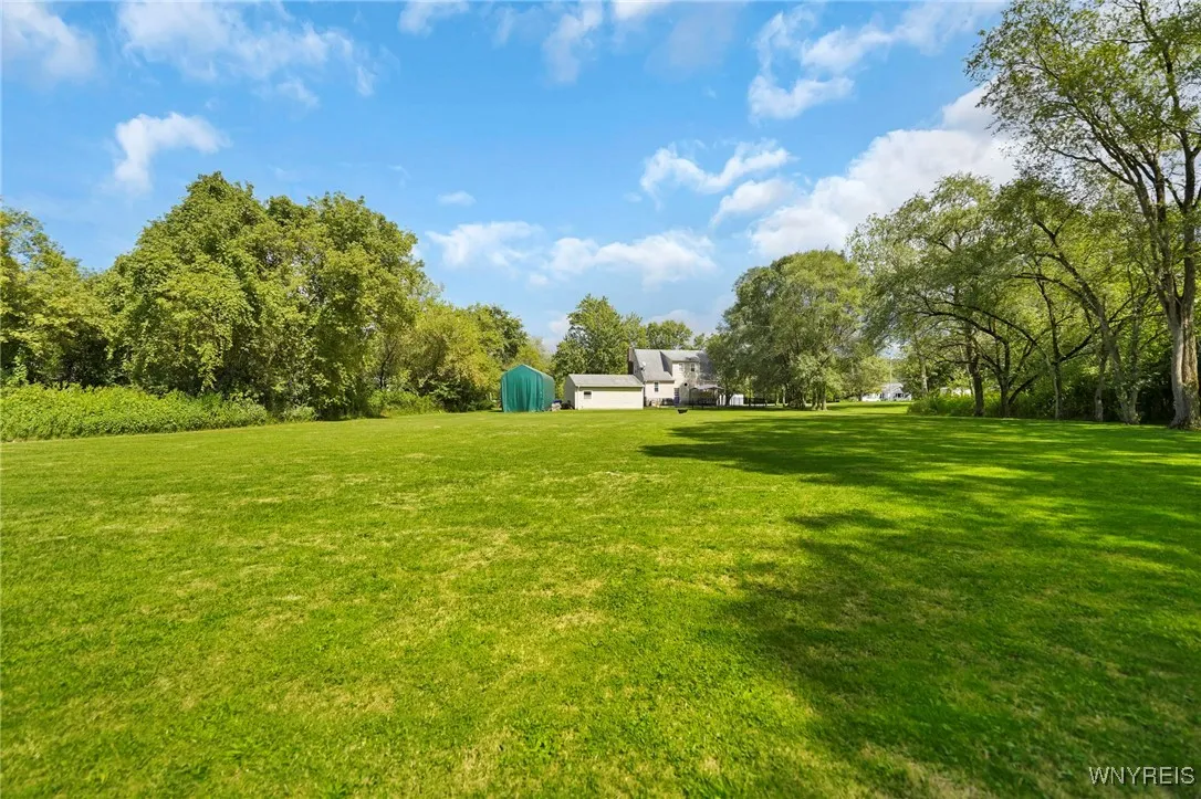 3708 Lockport Olcott Road, Newfane, New York 14094, Newfane, New York 14094, 3 Bedrooms Bedrooms, 8 Rooms Rooms,2 BathroomsBathrooms,Residential,For Sale,3708 Lockport Olcott Road, Newfane, New York 14094,0,B1635396