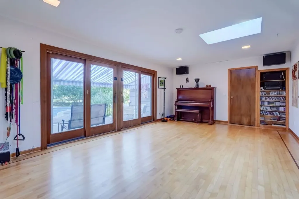 38 Green Valley Road, Perinton, New York 14534, Perinton, New York 14534, 4 Bedrooms Bedrooms, 9 Rooms Rooms,3 BathroomsBathrooms,Residential,Closed,38 Green Valley Road, Perinton, New York 14534,0,R1633863