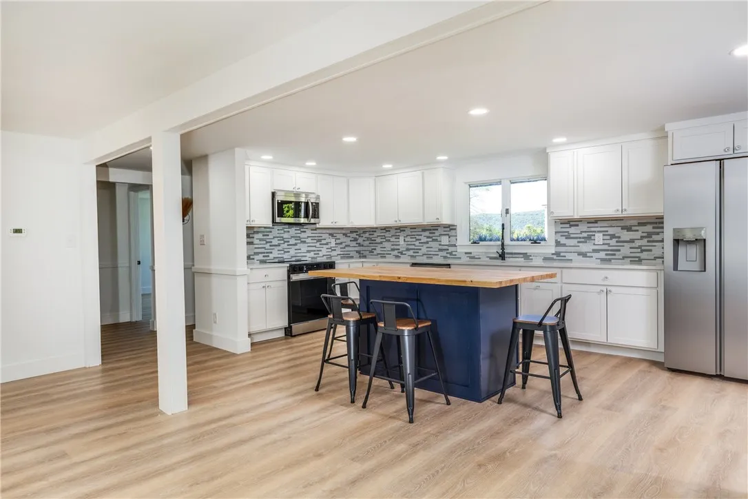 894 Middle Road, Veteran, New York 14845, Veteran, New York 14845, 3 Bedrooms Bedrooms, 7 Rooms Rooms,2 BathroomsBathrooms,Residential,Closed,894 Middle Road, Veteran, New York 14845,0,R1635200