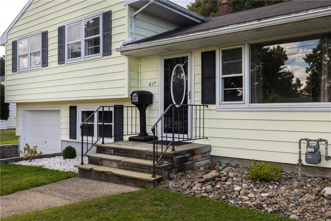 417 Bush Avenue, Horseheads, New York 14845, Horseheads, New York 14845, 3 Bedrooms Bedrooms, 8 Rooms Rooms,1 BathroomBathrooms,Residential,Closed,417 Bush Avenue, Horseheads, New York 14845,0,R1629924