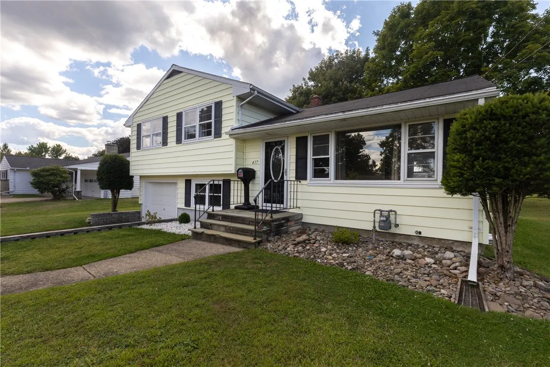 417 Bush Avenue, Horseheads, New York 14845, Horseheads, New York 14845, 3 Bedrooms Bedrooms, 8 Rooms Rooms,1 BathroomBathrooms,Residential,Closed,417 Bush Avenue, Horseheads, New York 14845,0,R1629924