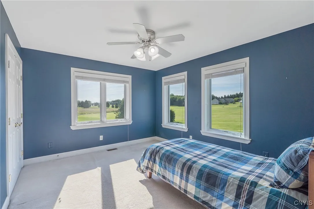 Third bedroom.
