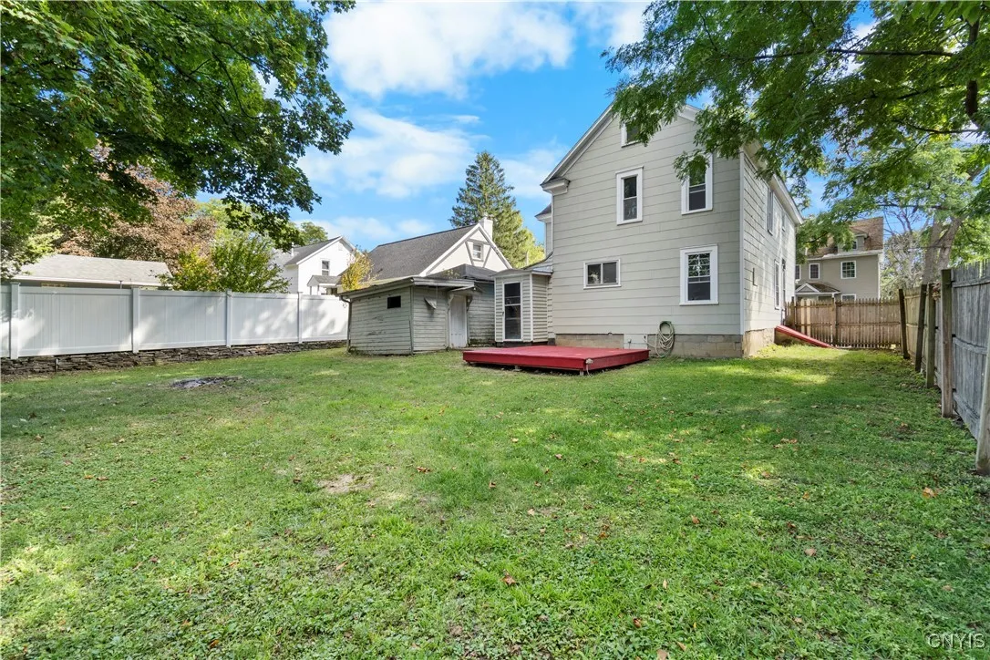 202 West Warrington Road, Syracuse, New York 13205, Syracuse, New York 13205, 6 Bedrooms Bedrooms, ,2 BathroomsBathrooms,Residential,For Sale,202 West Warrington Road, Syracuse, New York 13205,0,S1635217