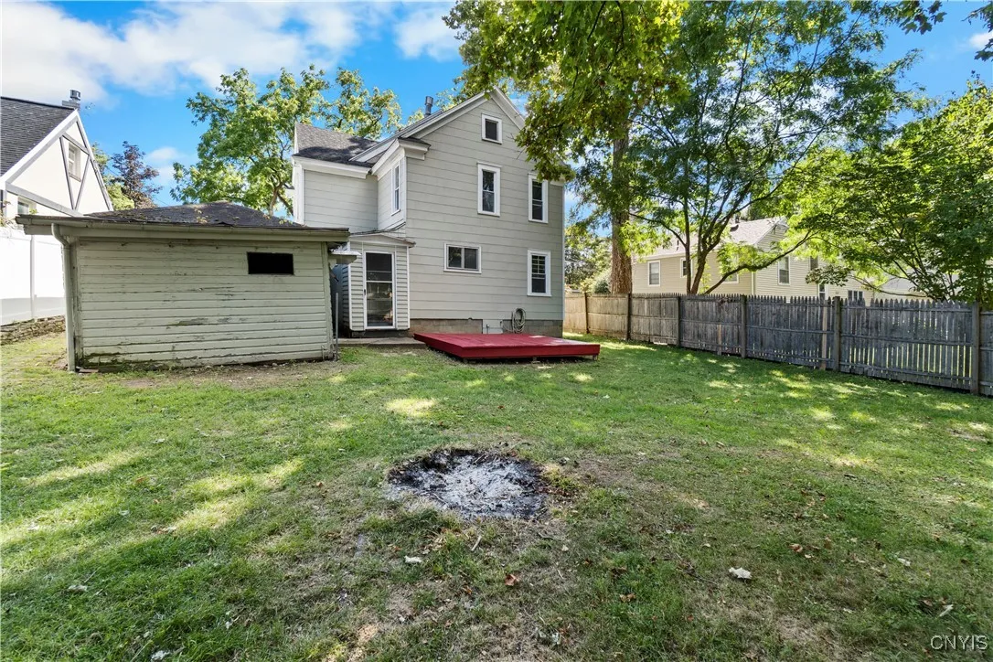202 West Warrington Road, Syracuse, New York 13205, Syracuse, New York 13205, 6 Bedrooms Bedrooms, ,2 BathroomsBathrooms,Residential,For Sale,202 West Warrington Road, Syracuse, New York 13205,0,S1635217