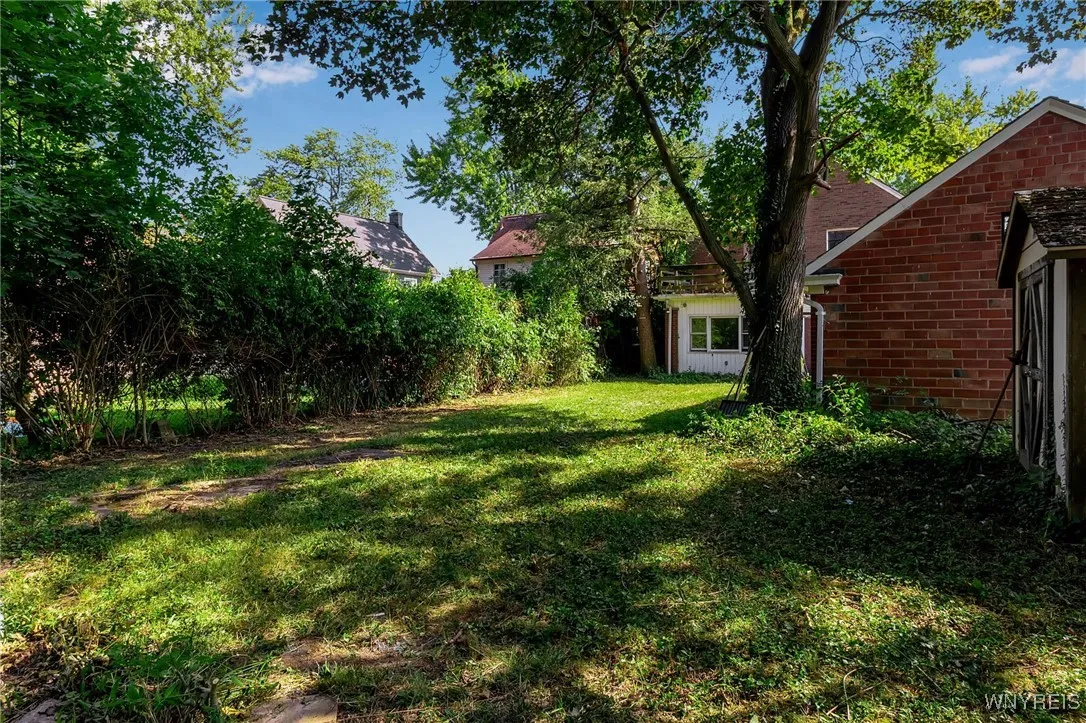 914 Vanderbilt Avenue, Niagara Falls, New York 143, Niagara Falls, New York 14305, 3 Bedrooms Bedrooms, 10 Rooms Rooms,1 BathroomBathrooms,Residential,For Sale,914 Vanderbilt Avenue, Niagara Falls, New York 143,0,B1633652