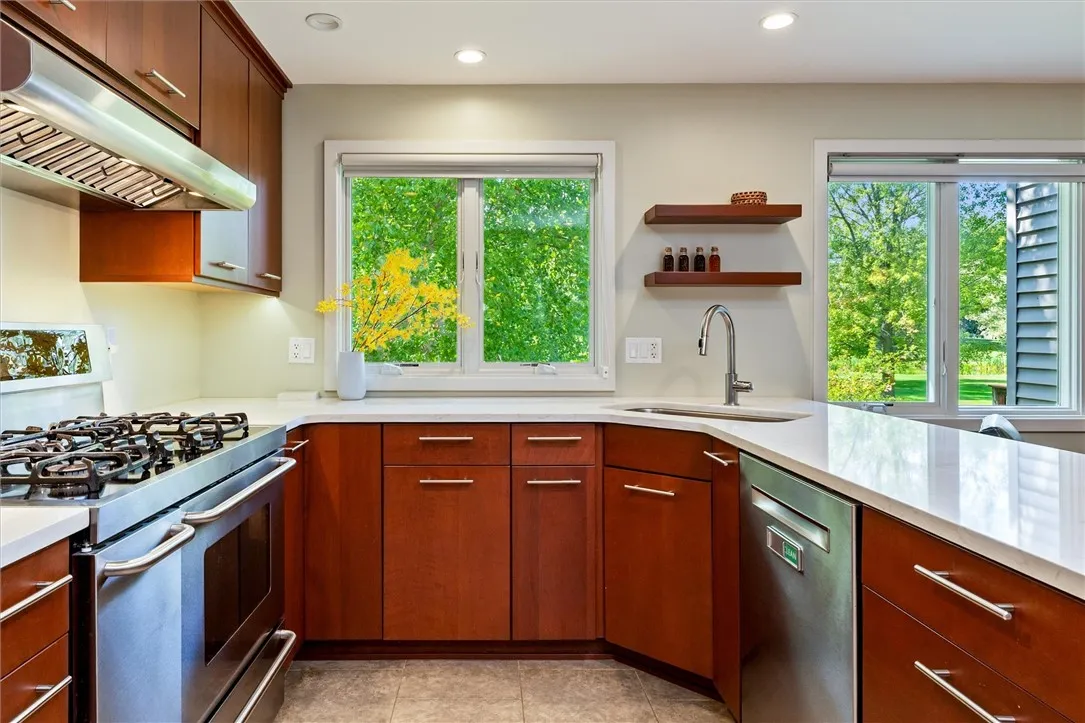 389 Washington Street, Ogden, New York 14559, Ogden, New York 14559, 4 Bedrooms Bedrooms, 10 Rooms Rooms,2 BathroomsBathrooms,Residential,Closed,389 Washington Street, Ogden, New York 14559,0,R1635436