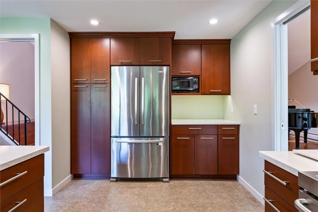 389 Washington Street, Ogden, New York 14559, Ogden, New York 14559, 4 Bedrooms Bedrooms, 10 Rooms Rooms,2 BathroomsBathrooms,Residential,Closed,389 Washington Street, Ogden, New York 14559,0,R1635436