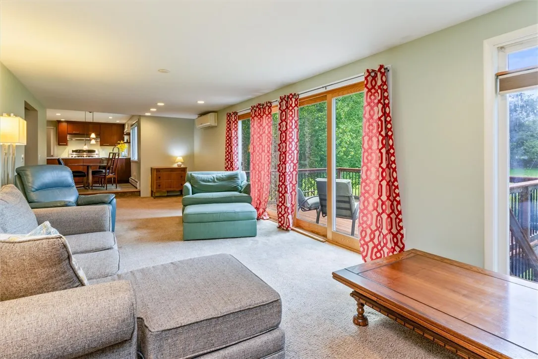 389 Washington Street, Ogden, New York 14559, Ogden, New York 14559, 4 Bedrooms Bedrooms, 10 Rooms Rooms,2 BathroomsBathrooms,Residential,Closed,389 Washington Street, Ogden, New York 14559,0,R1635436