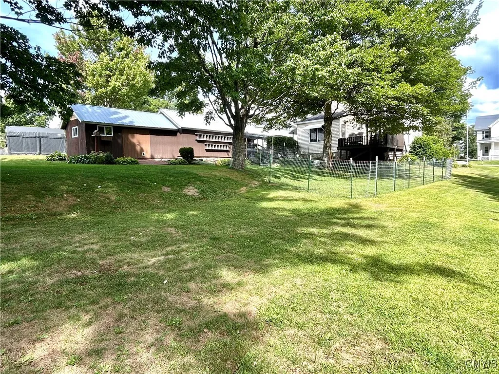 9693 State Route 812, New Bremen, New York 13327, New Bremen, New York 13327, 5 Bedrooms Bedrooms, 9 Rooms Rooms,1 BathroomBathrooms,Residential,For Sale,9693 State Route 812, New Bremen, New York 13327,0,S1635406