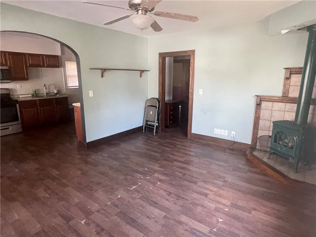 6 Chester Street, Oneonta, New York 13820, Oneonta, New York 13820, 3 Bedrooms Bedrooms, 5 Rooms Rooms,1 BathroomBathrooms,Residential,Closed,6 Chester Street, Oneonta, New York 13820,0,R1635531