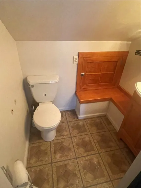 6 Chester Street, Oneonta, New York 13820, Oneonta, New York 13820, 3 Bedrooms Bedrooms, 5 Rooms Rooms,1 BathroomBathrooms,Residential,Closed,6 Chester Street, Oneonta, New York 13820,0,R1635531