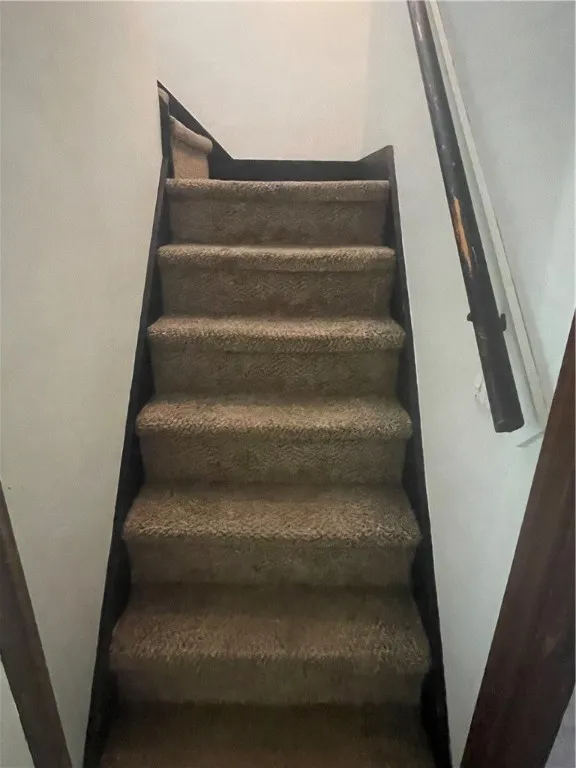 6 Chester Street, Oneonta, New York 13820, Oneonta, New York 13820, 3 Bedrooms Bedrooms, 5 Rooms Rooms,1 BathroomBathrooms,Residential,Closed,6 Chester Street, Oneonta, New York 13820,0,R1635531