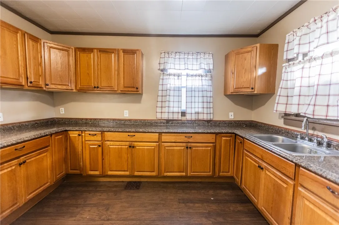 75 Mead Street, Rochester, New York 14621, Rochester, New York 14621, 2 Bedrooms Bedrooms, 5 Rooms Rooms,1 BathroomBathrooms,Residential,Closed,75 Mead Street, Rochester, New York 14621,0,R1635479