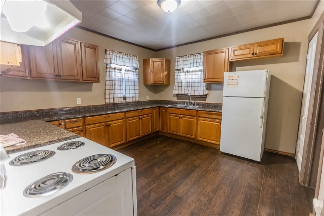 75 Mead Street, Rochester, New York 14621, Rochester, New York 14621, 2 Bedrooms Bedrooms, 5 Rooms Rooms,1 BathroomBathrooms,Residential,Closed,75 Mead Street, Rochester, New York 14621,0,R1635479