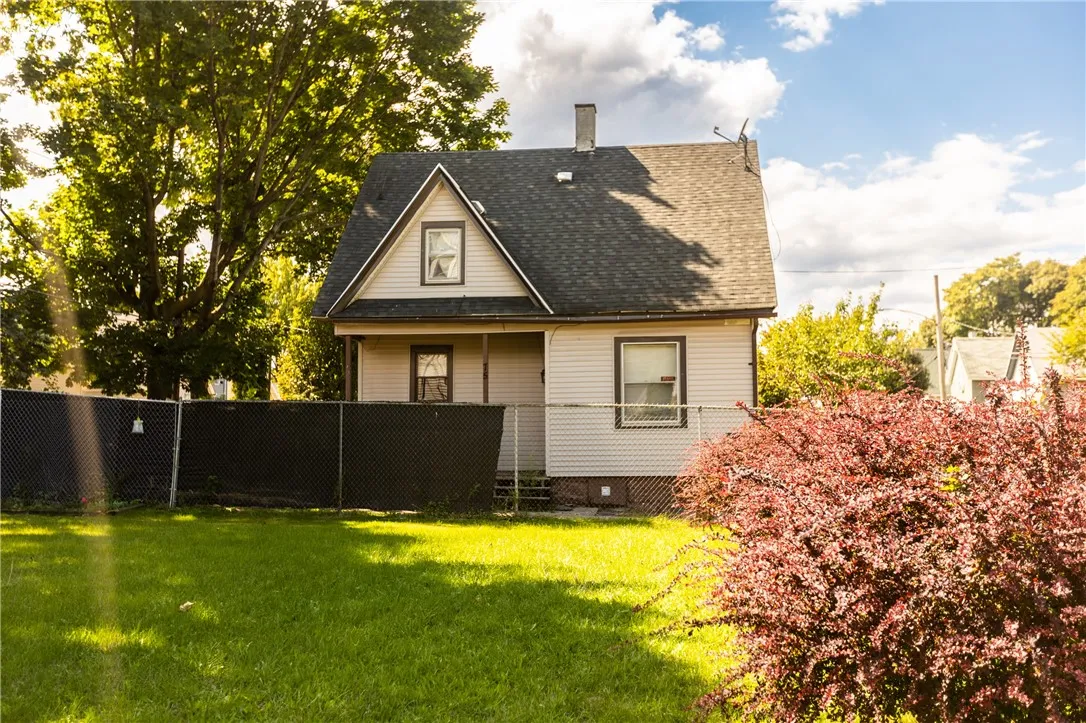 75 Mead Street, Rochester, New York 14621, Rochester, New York 14621, 2 Bedrooms Bedrooms, 5 Rooms Rooms,1 BathroomBathrooms,Residential,Closed,75 Mead Street, Rochester, New York 14621,0,R1635479