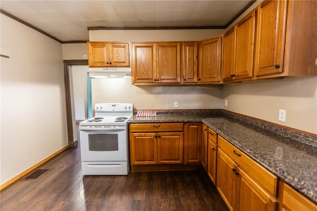 75 Mead Street, Rochester, New York 14621, Rochester, New York 14621, 2 Bedrooms Bedrooms, 5 Rooms Rooms,1 BathroomBathrooms,Residential,Closed,75 Mead Street, Rochester, New York 14621,0,R1635479