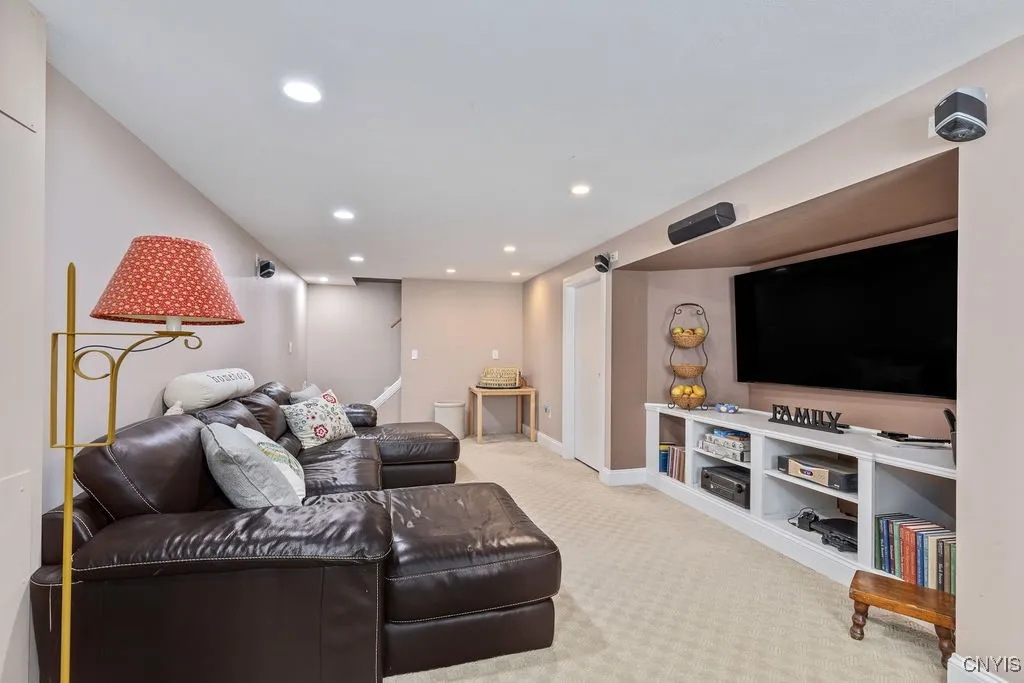 7504 Meadow Wood Drive, Clay, New York 13212, Clay, New York 13212, 3 Bedrooms Bedrooms, 12 Rooms Rooms,2 BathroomsBathrooms,Residential,Closed,7504 Meadow Wood Drive, Clay, New York 13212,0,S1635144