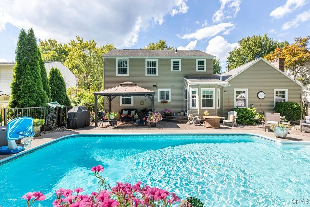 7504 Meadow Wood Drive, Clay, New York 13212, Clay, New York 13212, 3 Bedrooms Bedrooms, 12 Rooms Rooms,2 BathroomsBathrooms,Residential,Closed,7504 Meadow Wood Drive, Clay, New York 13212,0,S1635144