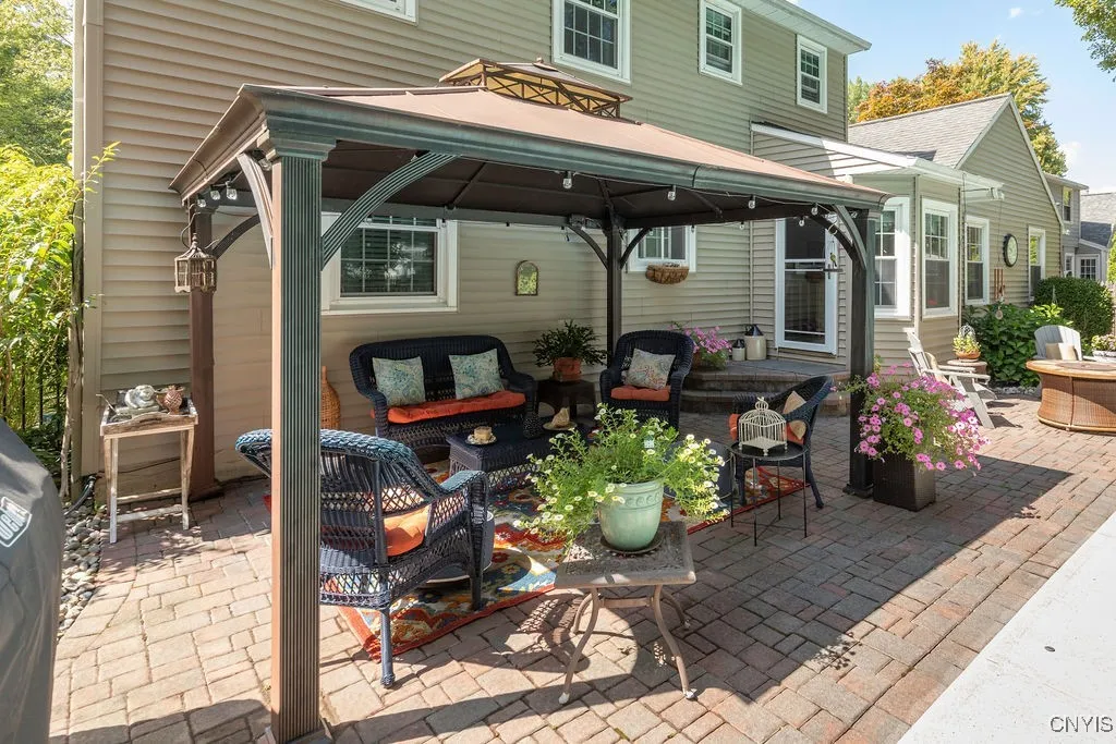 7504 Meadow Wood Drive, Clay, New York 13212, Clay, New York 13212, 3 Bedrooms Bedrooms, 12 Rooms Rooms,2 BathroomsBathrooms,Residential,Closed,7504 Meadow Wood Drive, Clay, New York 13212,0,S1635144