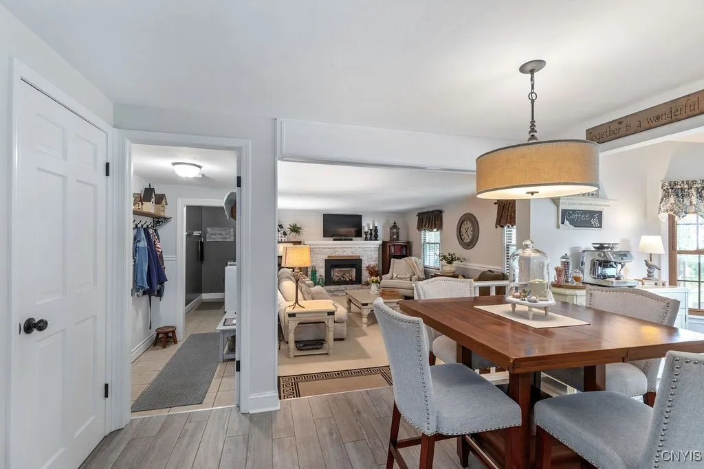 7504 Meadow Wood Drive, Clay, New York 13212, Clay, New York 13212, 3 Bedrooms Bedrooms, 12 Rooms Rooms,2 BathroomsBathrooms,Residential,Closed,7504 Meadow Wood Drive, Clay, New York 13212,0,S1635144