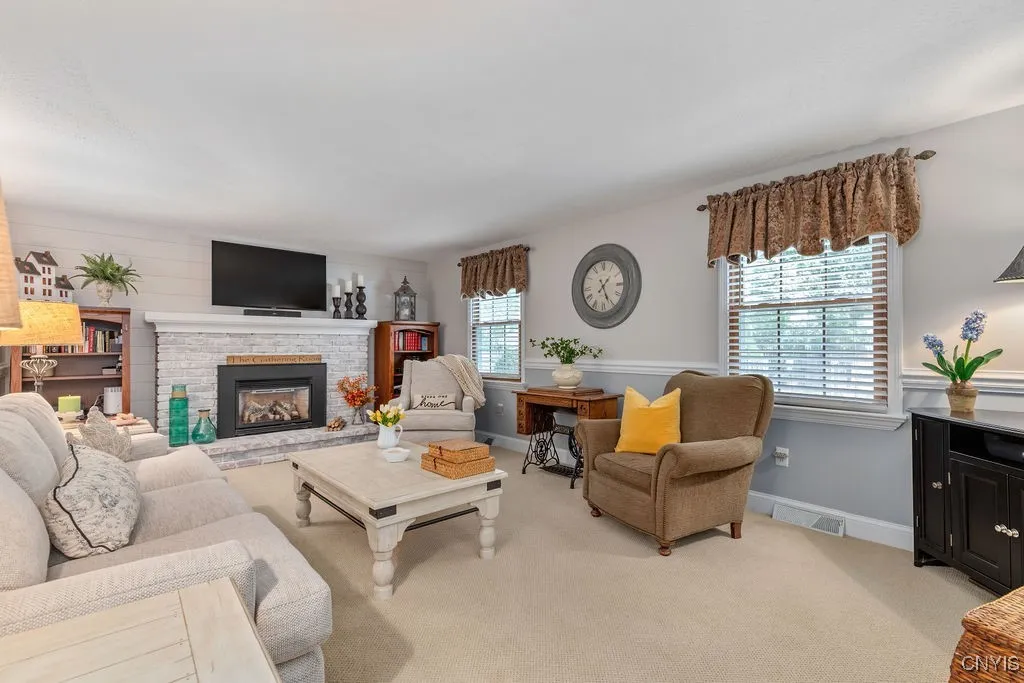 7504 Meadow Wood Drive, Clay, New York 13212, Clay, New York 13212, 3 Bedrooms Bedrooms, 12 Rooms Rooms,2 BathroomsBathrooms,Residential,Closed,7504 Meadow Wood Drive, Clay, New York 13212,0,S1635144