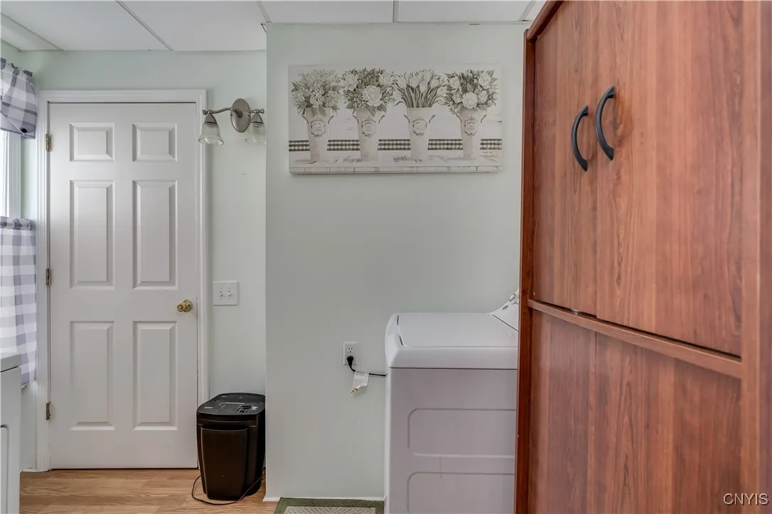 443 Flower Avenue East, Watertown City, New York 1, Watertown City, New York 13601, 3 Bedrooms Bedrooms, 6 Rooms Rooms,1 BathroomBathrooms,Residential,Closed,443 Flower Avenue East, Watertown City, New York 1,0,S1635133