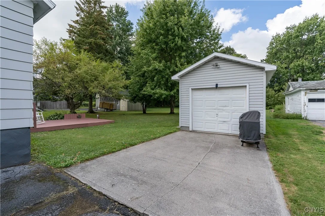 443 Flower Avenue East, Watertown City, New York 1, Watertown City, New York 13601, 3 Bedrooms Bedrooms, 6 Rooms Rooms,1 BathroomBathrooms,Residential,Closed,443 Flower Avenue East, Watertown City, New York 1,0,S1635133