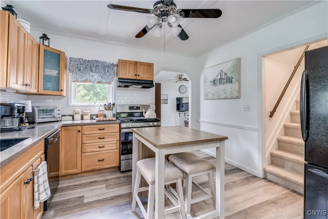 443 Flower Avenue East, Watertown City, New York 1, Watertown City, New York 13601, 3 Bedrooms Bedrooms, 6 Rooms Rooms,1 BathroomBathrooms,Residential,Closed,443 Flower Avenue East, Watertown City, New York 1,0,S1635133