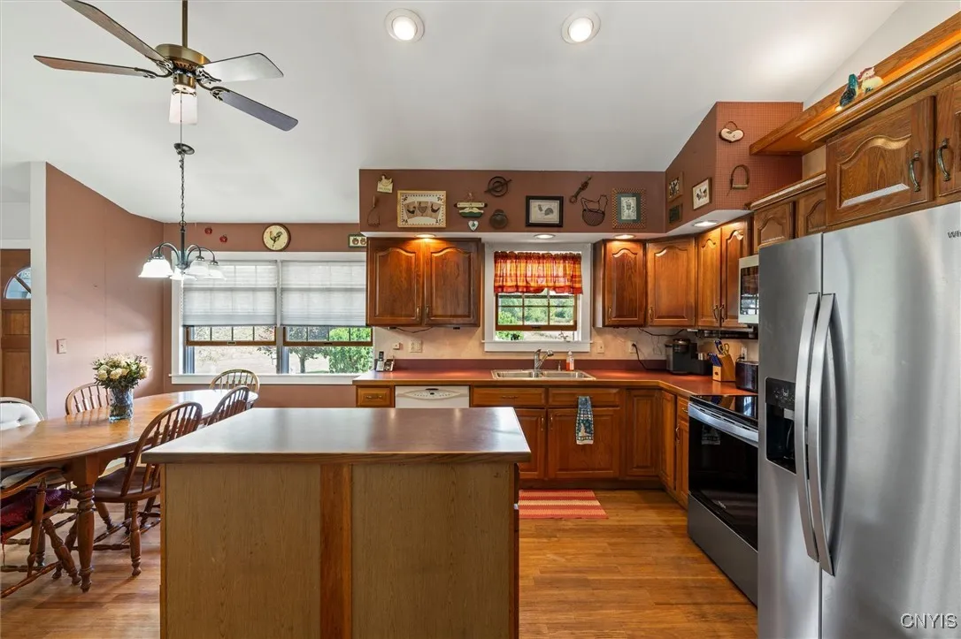 1717 County Route 41, Richland, New York 13142, Richland, New York 13142, 4 Bedrooms Bedrooms, 8 Rooms Rooms,2 BathroomsBathrooms,Residential,Closed,1717 County Route 41, Richland, New York 13142,0,S1633343