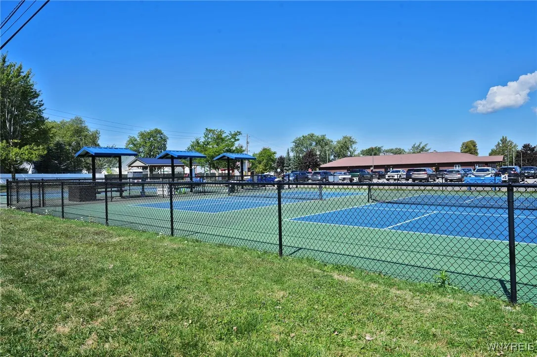 22 Parkview Court, Lancaster, New York 14086, Lancaster, New York 14086, 2 Bedrooms Bedrooms, 6 Rooms Rooms,1 BathroomBathrooms,Residential,Closed,22 Parkview Court, Lancaster, New York 14086,0,B1635534