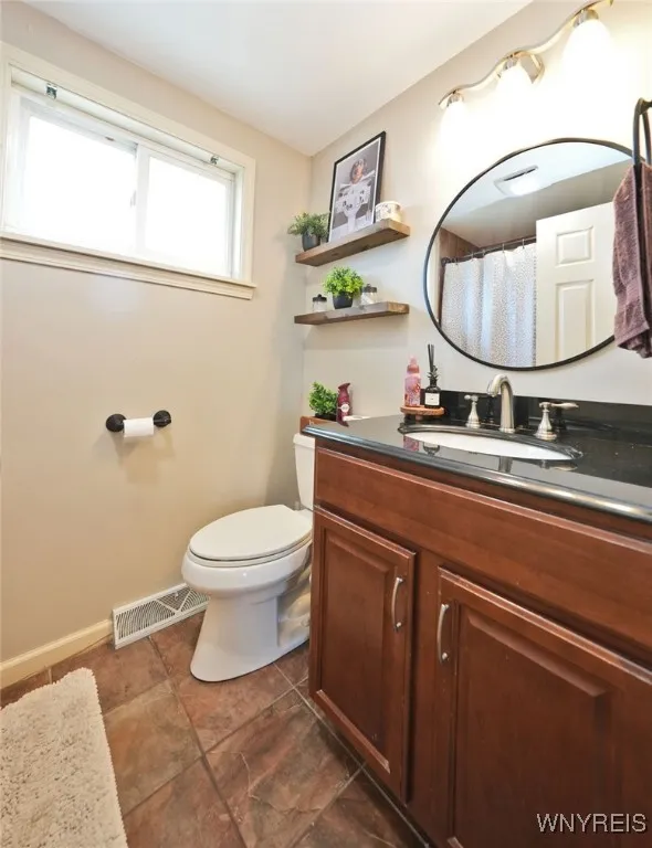 22 Parkview Court, Lancaster, New York 14086, Lancaster, New York 14086, 2 Bedrooms Bedrooms, 6 Rooms Rooms,1 BathroomBathrooms,Residential,Closed,22 Parkview Court, Lancaster, New York 14086,0,B1635534