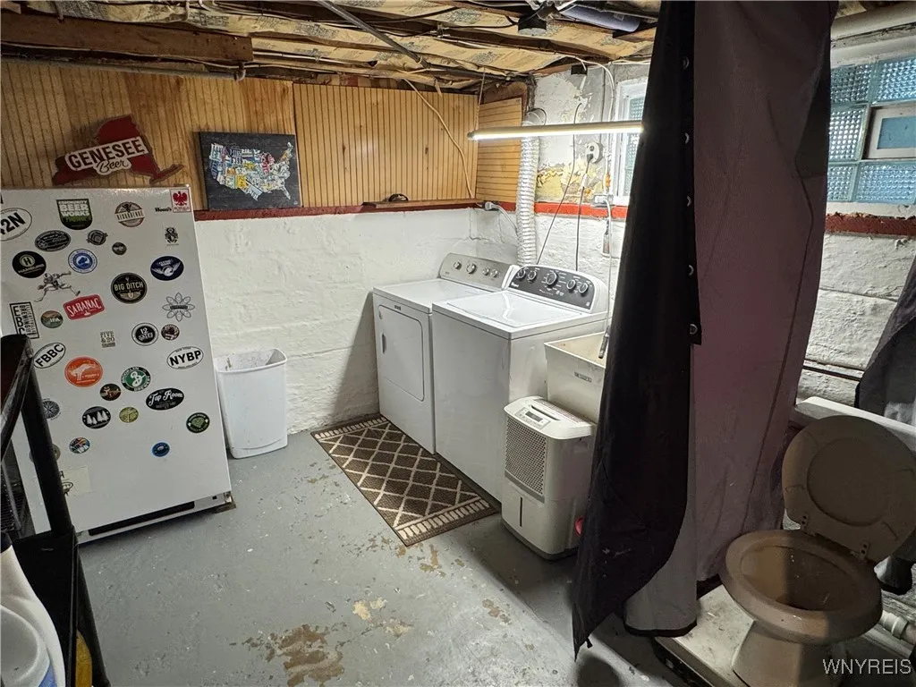 126 Como Avenue, Buffalo, New York 14220, Buffalo, New York 14220, 3 Bedrooms Bedrooms, 8 Rooms Rooms,1 BathroomBathrooms,Residential,Closed,126 Como Avenue, Buffalo, New York 14220,0,B1635620