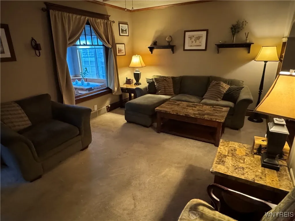126 Como Avenue, Buffalo, New York 14220, Buffalo, New York 14220, 3 Bedrooms Bedrooms, 8 Rooms Rooms,1 BathroomBathrooms,Residential,Closed,126 Como Avenue, Buffalo, New York 14220,0,B1635620