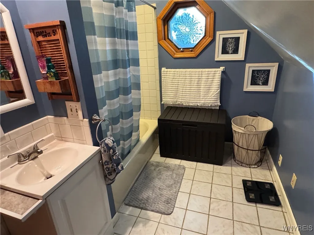 126 Como Avenue, Buffalo, New York 14220, Buffalo, New York 14220, 3 Bedrooms Bedrooms, 8 Rooms Rooms,1 BathroomBathrooms,Residential,Closed,126 Como Avenue, Buffalo, New York 14220,0,B1635620