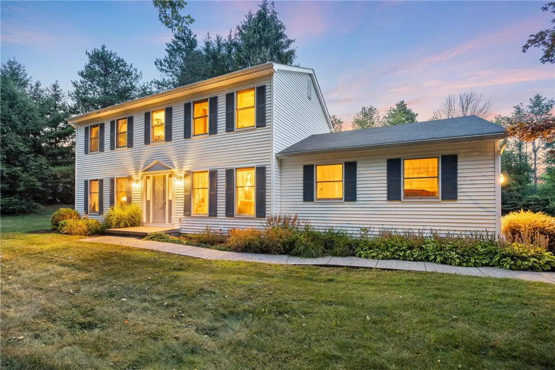 3997 Dean Road, Marion, New York 14505, Marion, New York 14505, 3 Bedrooms Bedrooms, 7 Rooms Rooms,2 BathroomsBathrooms,Residential,For Sale,3997 Dean Road, Marion, New York 14505,0,R1635564