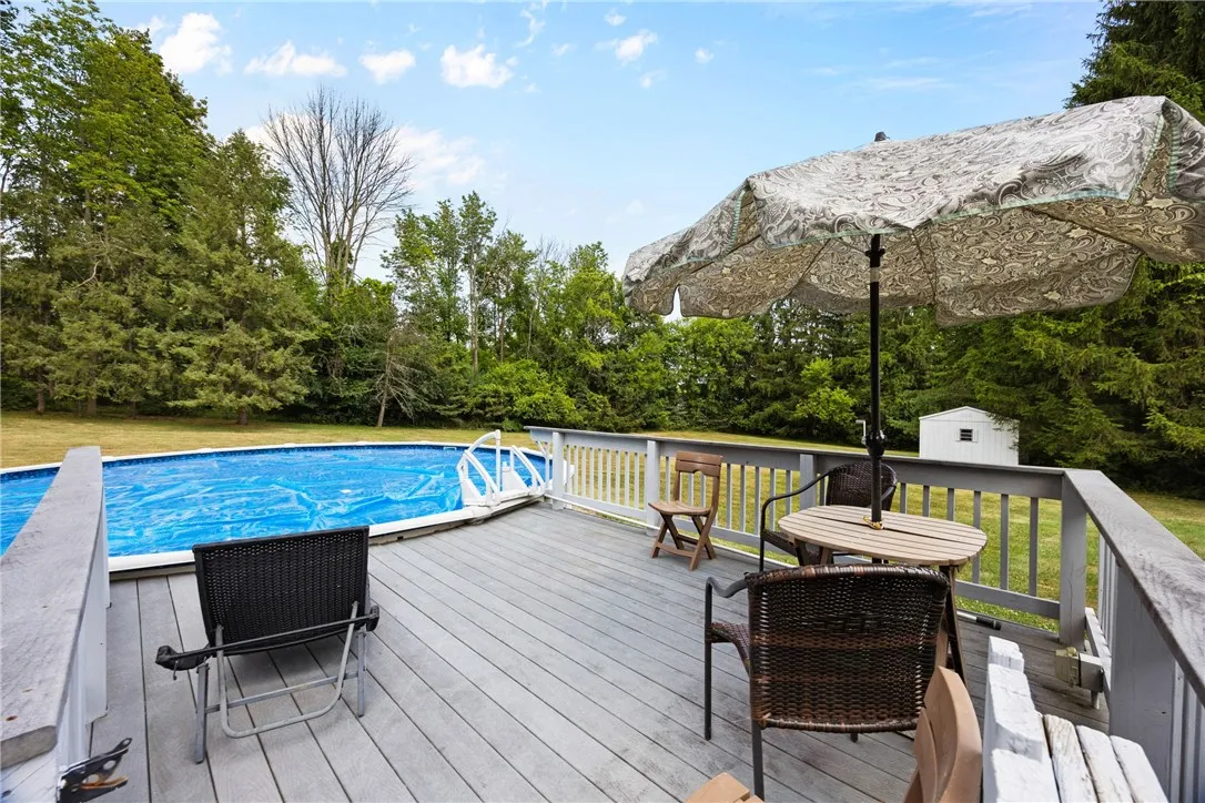 3997 Dean Road, Marion, New York 14505, Marion, New York 14505, 3 Bedrooms Bedrooms, 7 Rooms Rooms,2 BathroomsBathrooms,Residential,For Sale,3997 Dean Road, Marion, New York 14505,0,R1635564