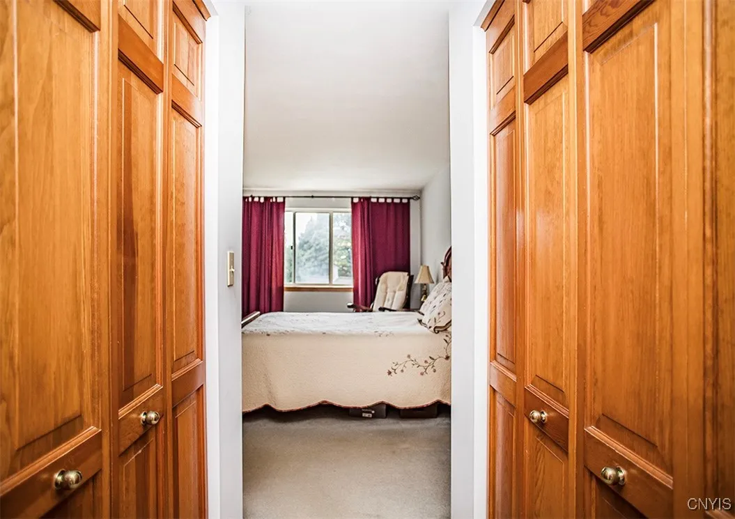 201 Timber Ridge Drive, Camillus, New York 13031, Camillus, New York 13031, 3 Bedrooms Bedrooms, 7 Rooms Rooms,3 BathroomsBathrooms,Residential,For Sale,201 Timber Ridge Drive, Camillus, New York 13031,0,S1635713