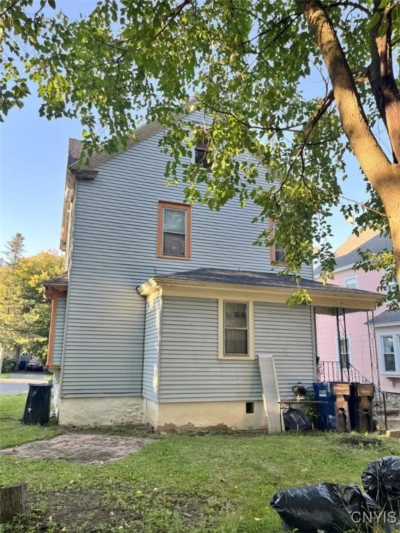 309 Marguerite Avenue, Syracuse, New York 13207, Syracuse, New York 13207, 2 Bedrooms Bedrooms, 7 Rooms Rooms,1 BathroomBathrooms,Residential,For Sale,309 Marguerite Avenue, Syracuse, New York 13207,0,S1635560