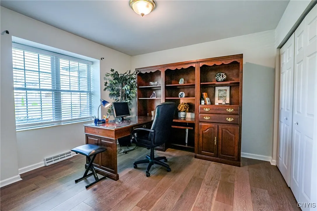 3 Crown Lane, Whitestown, New York 13492, Whitestown, New York 13492, 3 Bedrooms Bedrooms, 5 Rooms Rooms,2 BathroomsBathrooms,Residential,Closed,3 Crown Lane, Whitestown, New York 13492,0,S1635728