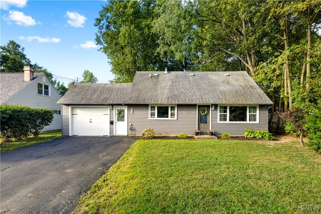 405 Van Roen Road, Utica, New York 13502, Utica, New York 13502, 2 Bedrooms Bedrooms, 5 Rooms Rooms,2 BathroomsBathrooms,Residential,Closed,405 Van Roen Road, Utica, New York 13502,0,S1635638