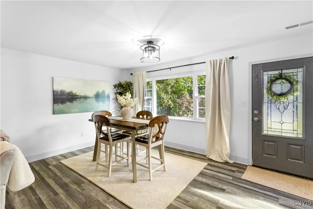 405 Van Roen Road, Utica, New York 13502, Utica, New York 13502, 2 Bedrooms Bedrooms, 5 Rooms Rooms,2 BathroomsBathrooms,Residential,Closed,405 Van Roen Road, Utica, New York 13502,0,S1635638